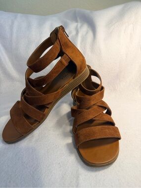 Arizona Women’s Brown Strappy Microsuede Sandals